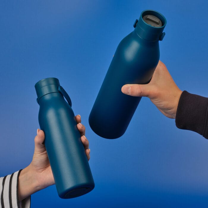 Circular&Co. Reusable Stainless Steel Water Bottle, 750ml – Midnight Blue - Image 7