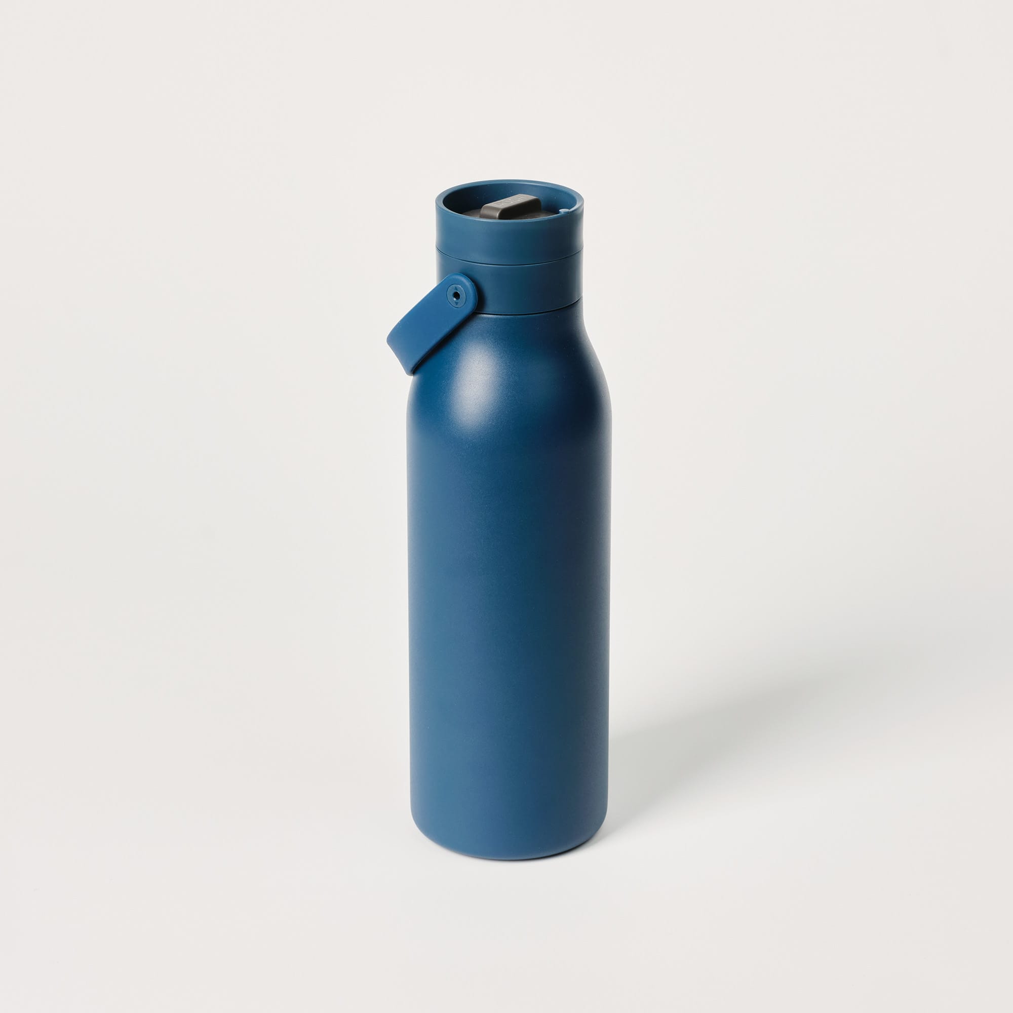 Circular&Co Website_ Stainless Steel_Reusable Bottle_ Midnight Blue _500ml Circular&Co. Reusable Stainless Steel Water Bottle, 500ml – Midnight Blue - Image 1