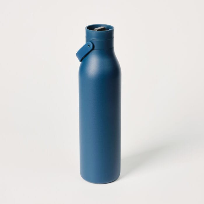 Circular&Co. Reusable Stainless Steel Water Bottle, 750ml – Midnight Blue - Image 1